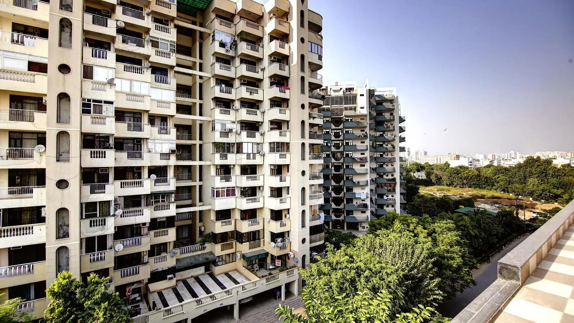 360 Degree Hotel Gurgaon 3*,  India